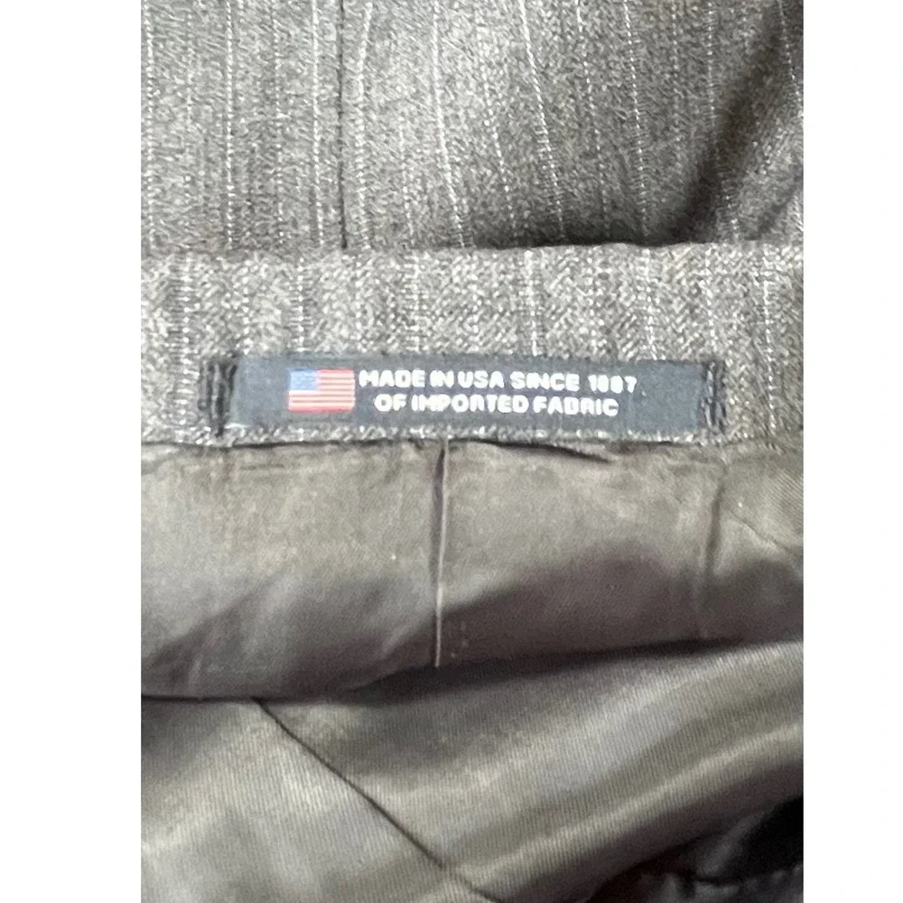 Hart Schaffner Marx Mens 50R‎ Gray Pinstripe Blazer Two Button Suit Jacket USA